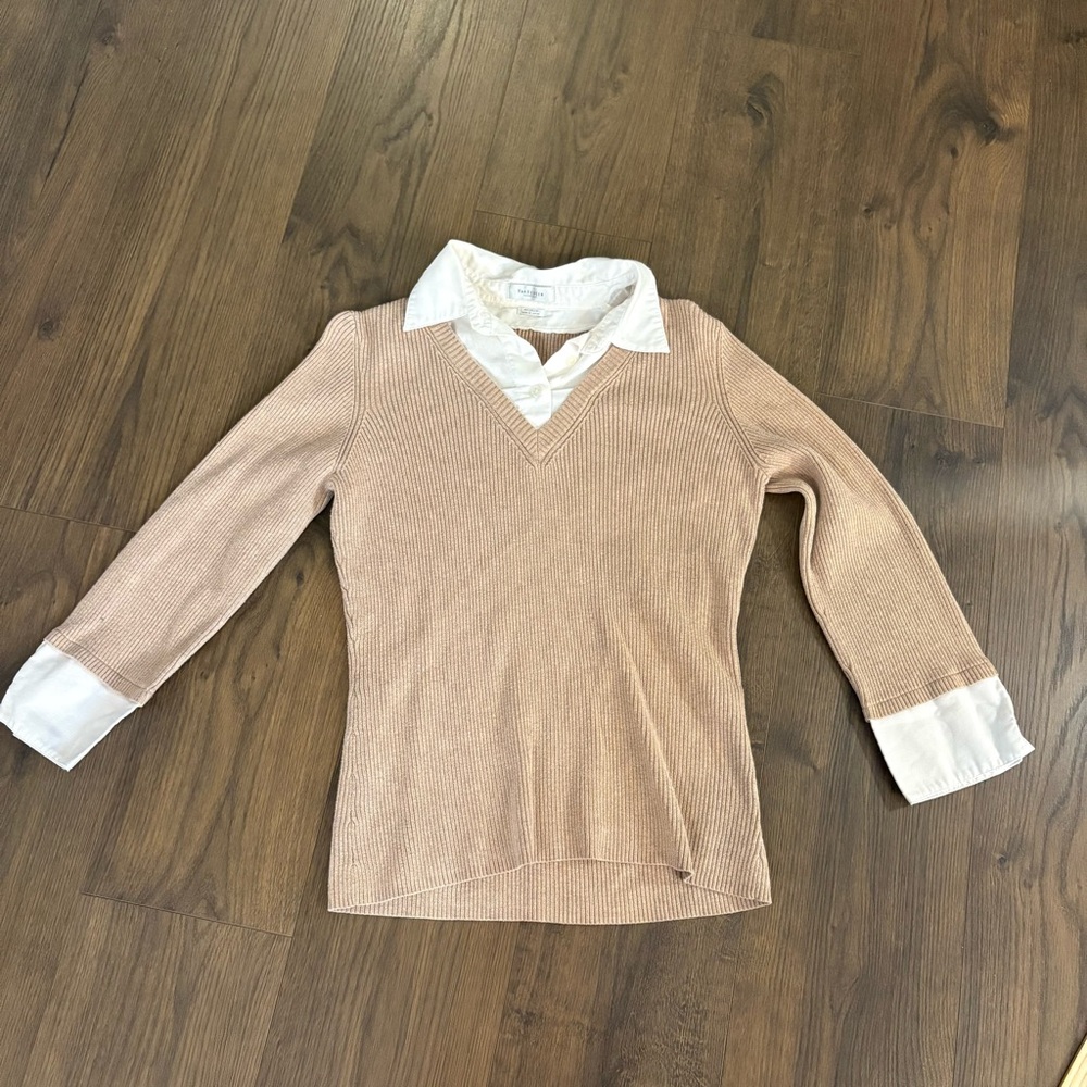 Womens Van Heusen Tan Ribbed V-Neck With Collared Undershirt
